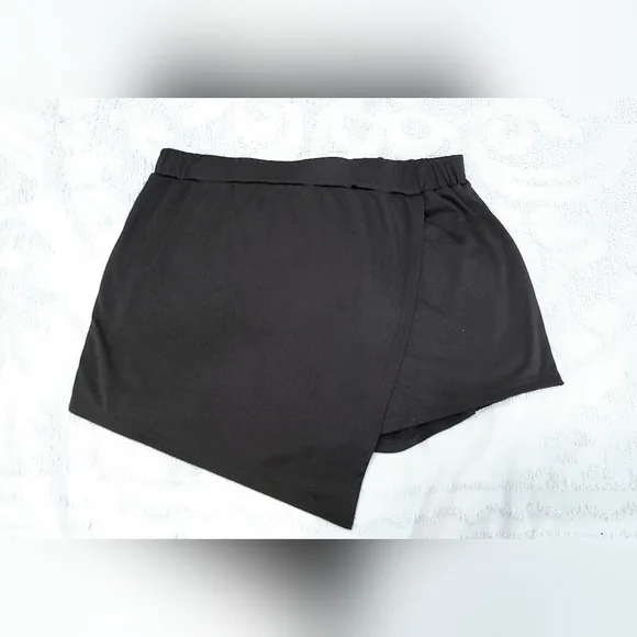 Cute skorts - Picture 2 of 8